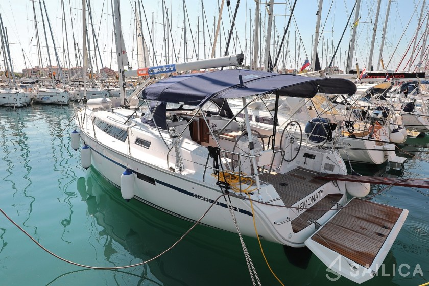 Bavaria 41 Cruiser - Yacht Charter Sailica
