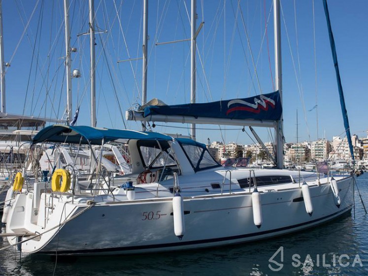 Oceanis 50 Family - Yacht Charter Sailica