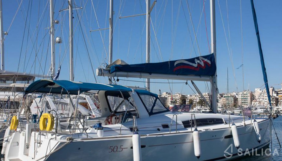 Oceanis 50 Family - Yacht Charter Sailica