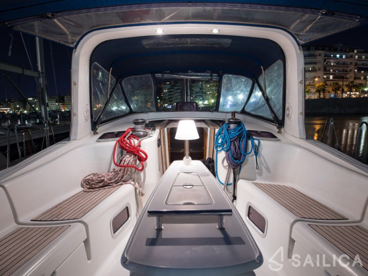 Oceanis 50 Family - Yacht Charter Sailica