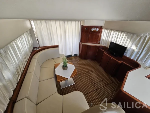 Princess 480 - Yacht Charter Sailica