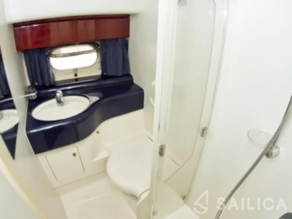 Princess 480 - Yacht Charter Sailica