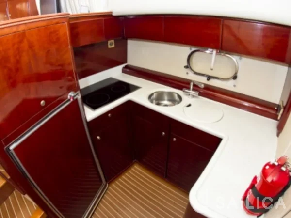 Princess 480 - Yacht Charter Sailica