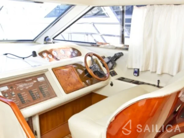 Princess 480 - Yacht Charter Sailica