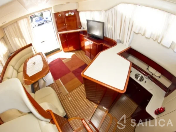 Princess 480 - Yacht Charter Sailica