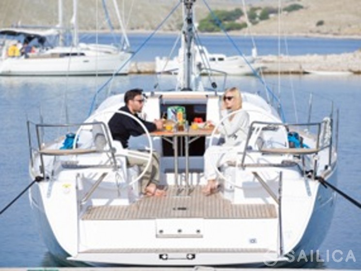 Elan 40 Impression - Yacht Charter Sailica