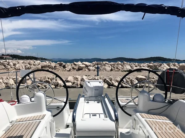 Sun Odyssey 419 - Yacht Charter Sailica