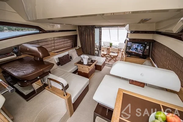 Azimut 47 Fly - Yacht Charter Sailica