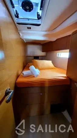 Sun Odyssey 519 - Yacht Charter Sailica