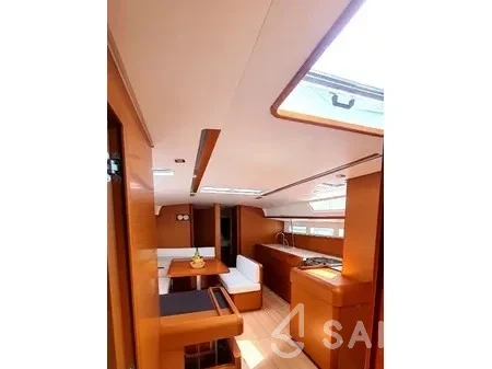 Sun Odyssey 519 - Yacht Charter Sailica