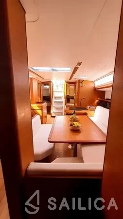 Sun Odyssey 519 - Yacht Charter Sailica
