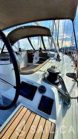 Sun Odyssey 519 - Yacht Charter Sailica