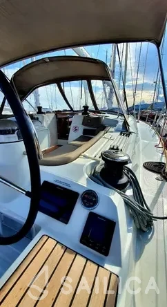 Sun Odyssey 519 - Yacht Charter Sailica
