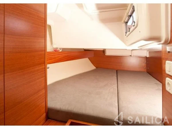 Salona 41 - Yacht Charter Sailica