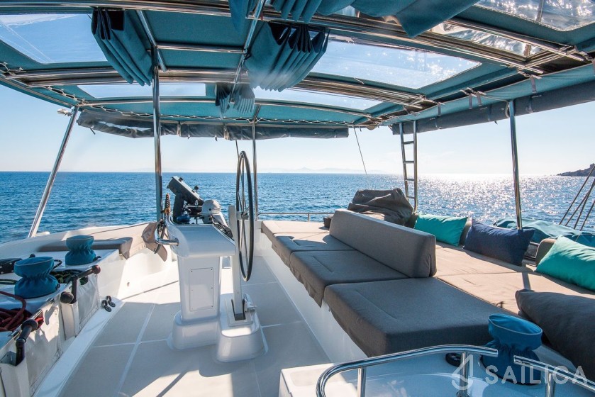 Lagoon 52F - Yacht Charter Sailica