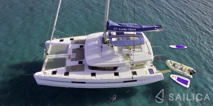 Lagoon 52F - Yacht Charter Sailica