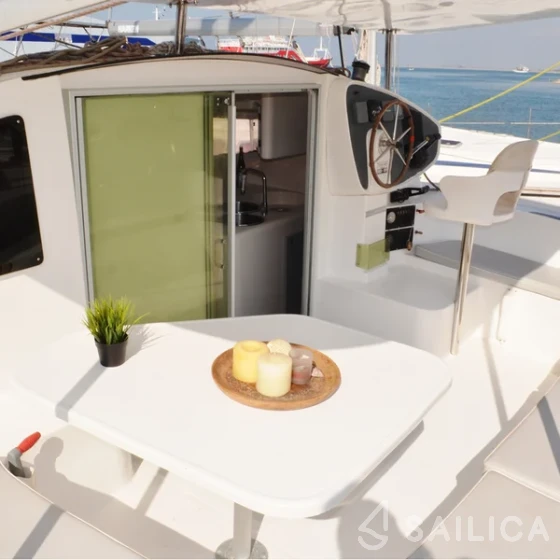 Athena 38 - Yacht Charter Sailica