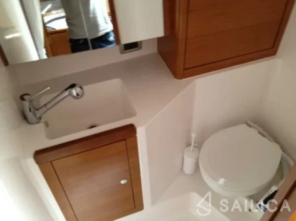 Salona 41 - Yacht Charter Sailica