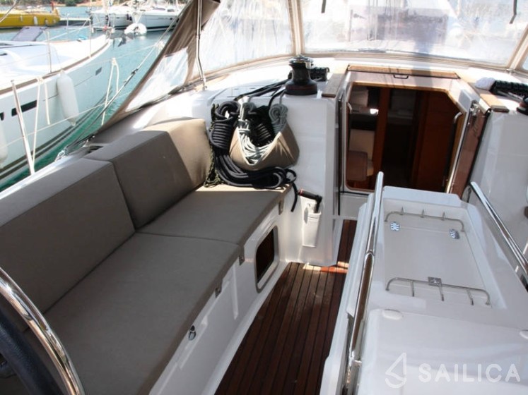 Sun Odyssey 479 - Yacht Charter Sailica