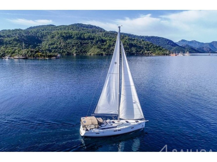 Sun Odyssey 479 - Yacht Charter Sailica