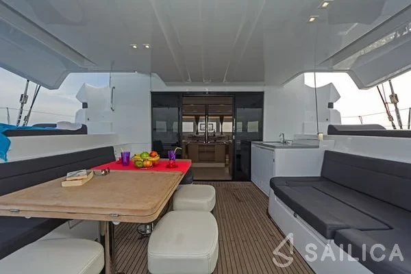 Lagoon 50 - Yacht Charter Sailica