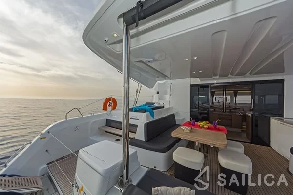 Lagoon 50 - Yacht Charter Sailica