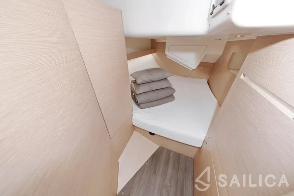 Elan 50 Impression - Yacht Charter Sailica