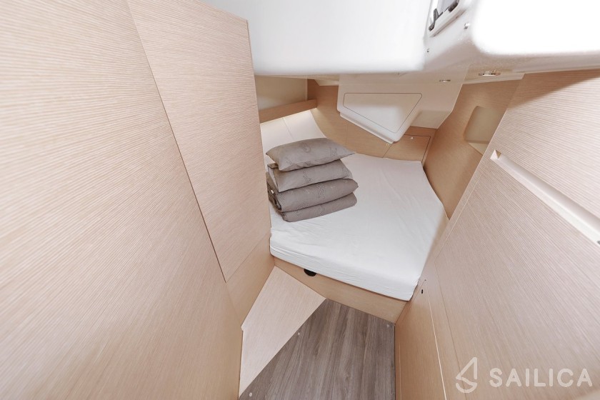 Elan 50 Impression - Yacht Charter Sailica
