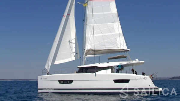 Lucia 40 - Yacht Charter Sailica