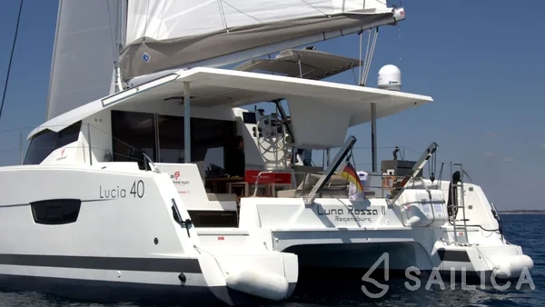 Lucia 40 - Yacht Charter Sailica
