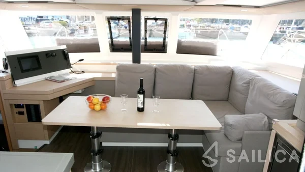 Lucia 40 - Yacht Charter Sailica