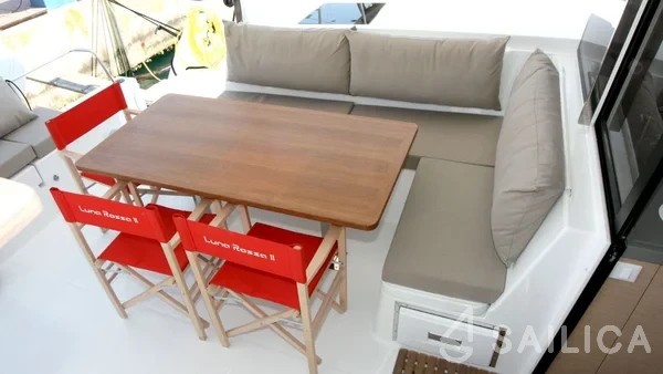 Lucia 40 - Yacht Charter Sailica