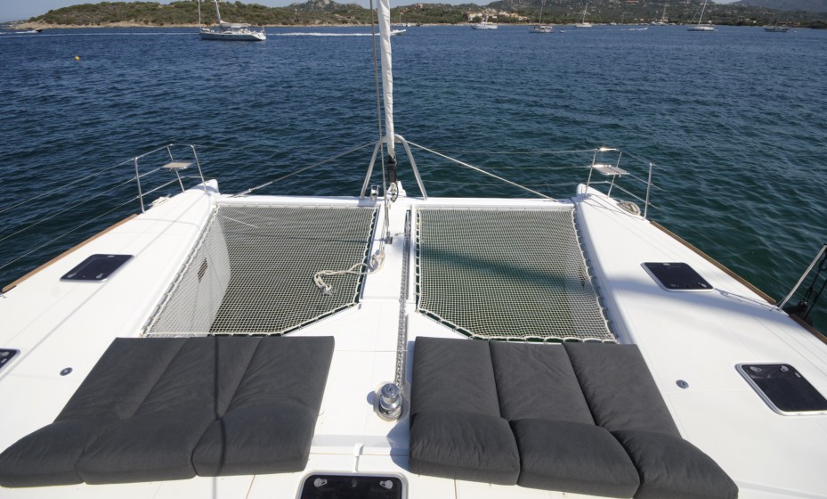 Lagoon 620 - Yacht Charter Sailica