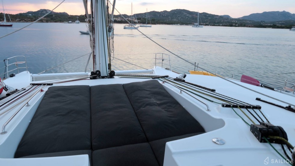 Lagoon 620 - Yacht Charter Sailica