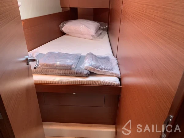 Hanse 458 - Yacht Charter Sailica