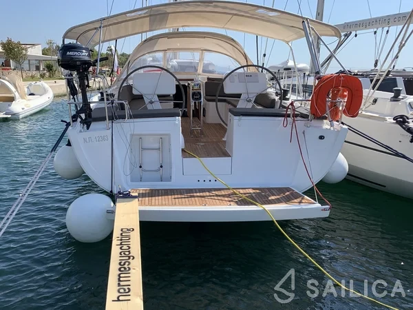 Hanse 458 - Yacht Charter Sailica