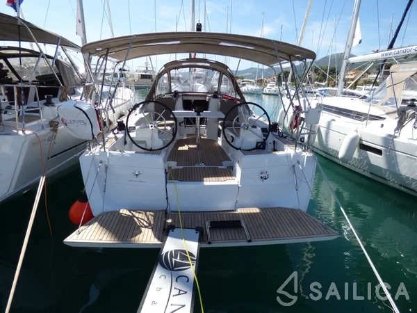 Sun Odyssey 389 - Yacht Charter Sailica
