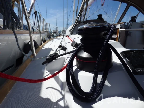 Sun Odyssey 389 - Yacht Charter Sailica