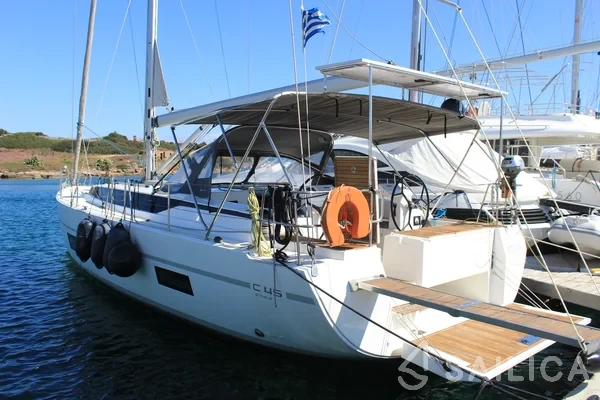 Bavaria C45 Style - Yacht Charter Sailica