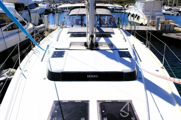 Bavaria C45 Style - Yacht Charter Sailica