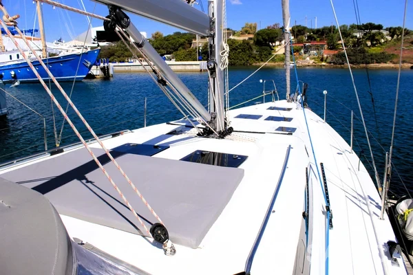 Bavaria C45 Style - Yacht Charter Sailica