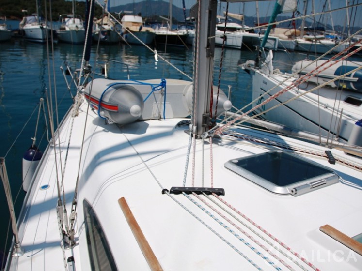 Sun Odyssey 37 - Yacht Charter Sailica