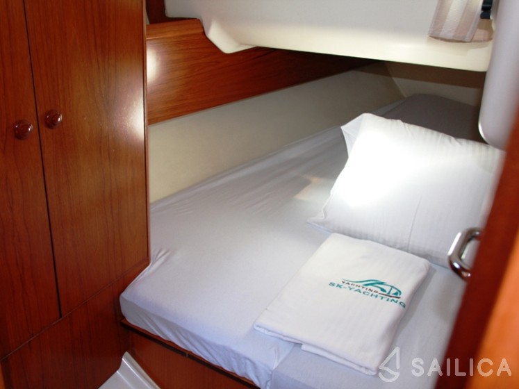 Sun Odyssey 37 - Yacht Charter Sailica