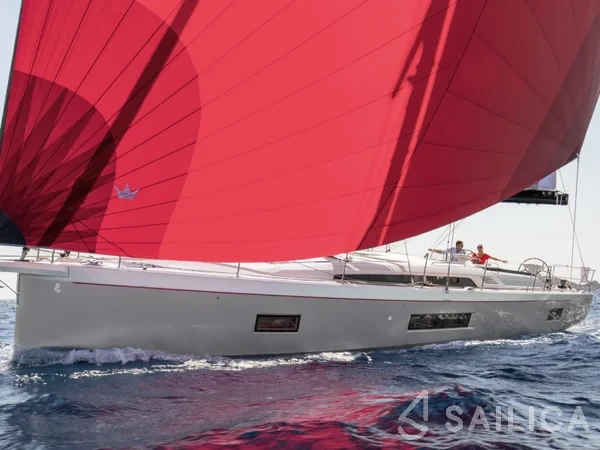 Oceanis 51.1 - Yacht Charter Sailica