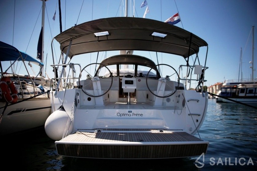 Bavaria 46 Cruiser - Yacht Charter Sailica