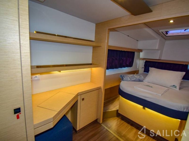 Lucia 40 - Yacht Charter Sailica