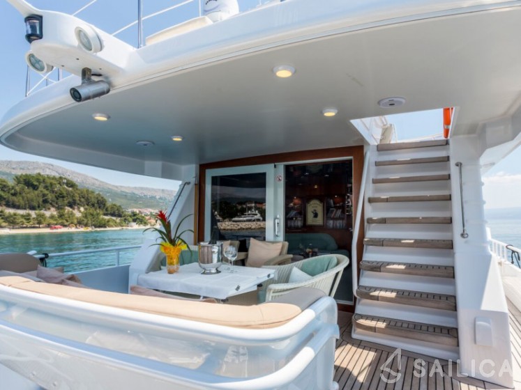 Moonen 65 - Yacht Charter Sailica