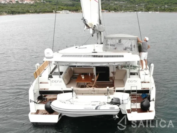 Lucia 40 - Yacht Charter Sailica