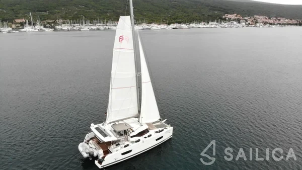 Lucia 40 - Yacht Charter Sailica