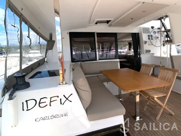Lucia 40 - Yacht Charter Sailica
